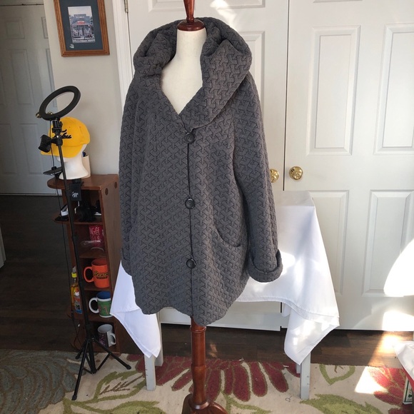 Gallery Charcoal Patterned Knit Hooded Coat - Picture 4 of 12